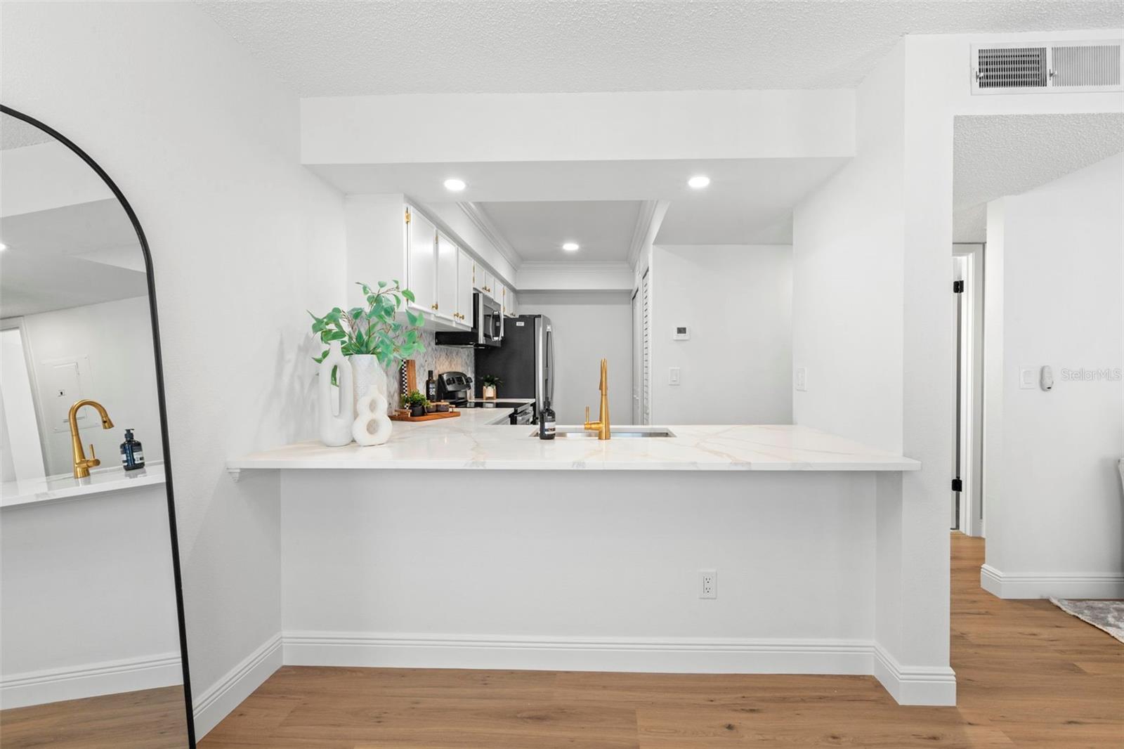 2981 Bonaventure Cir #202 Property Photo 8