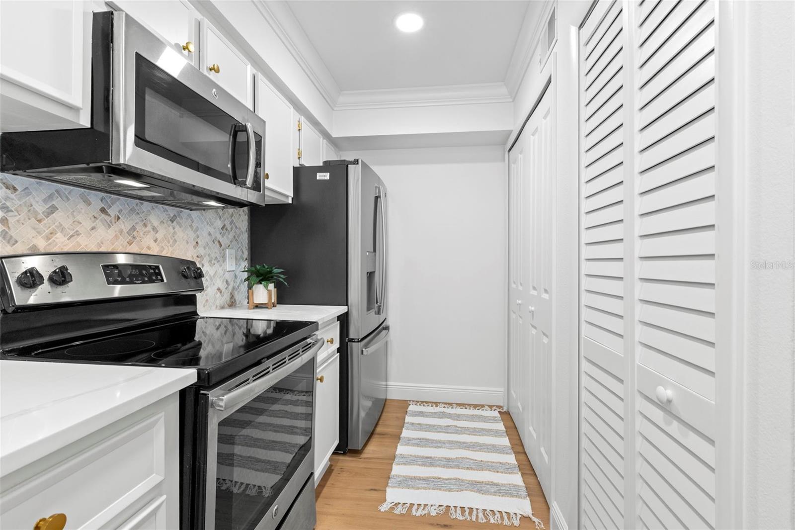 2981 Bonaventure Cir #202 Property Photo 11