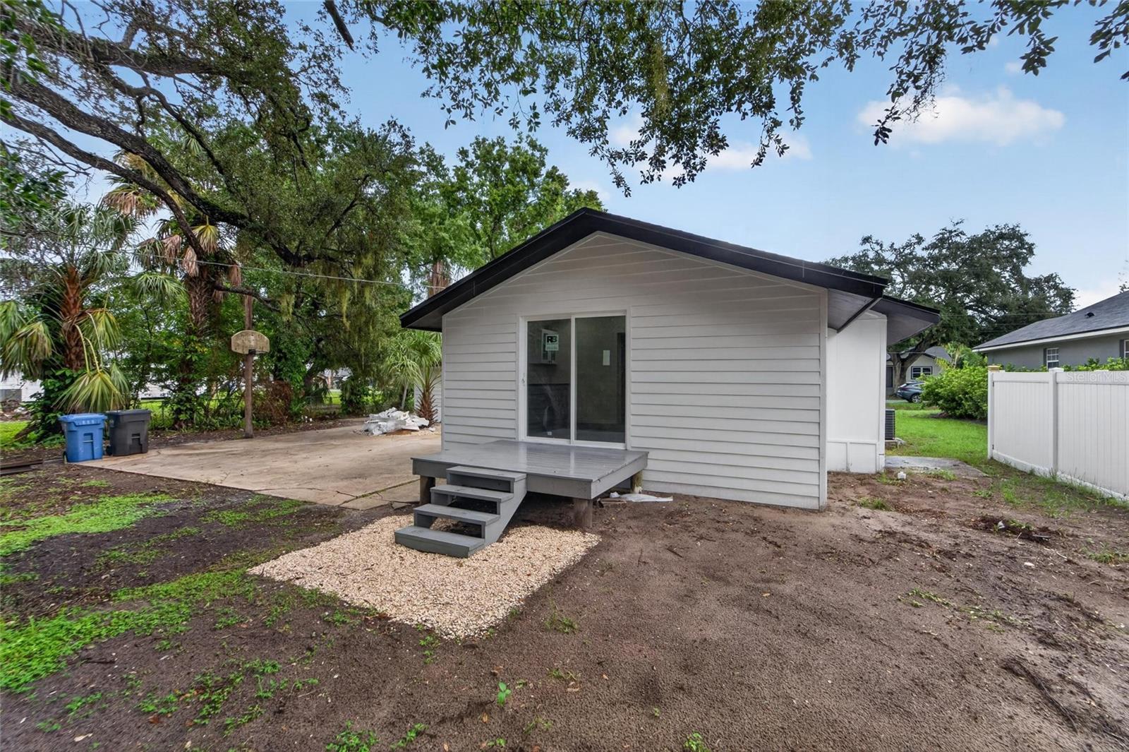 8809 Dyer Rd Property Photo 46