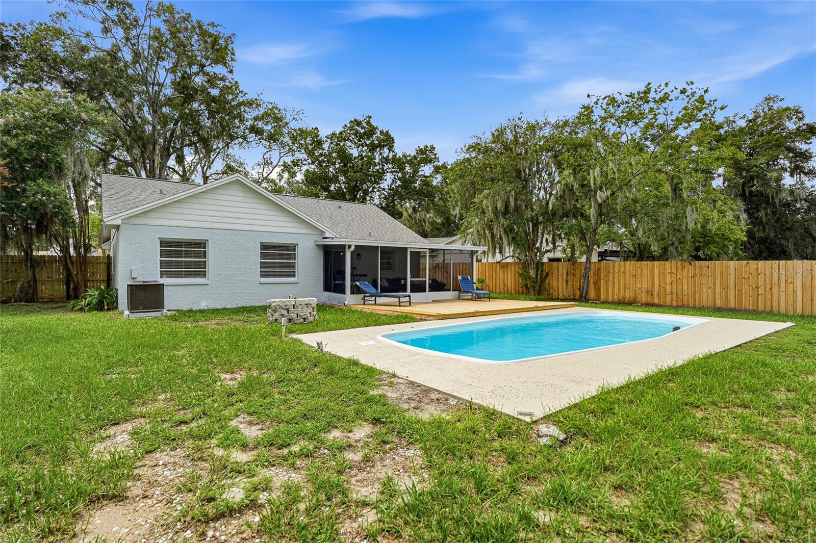 4637 Cabbage Palm Dr Property Photo 32