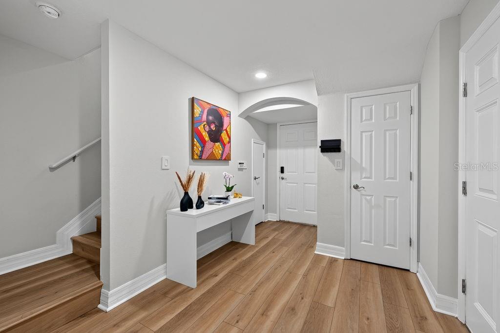 4546 Bay Spring Ct Property Photo 5