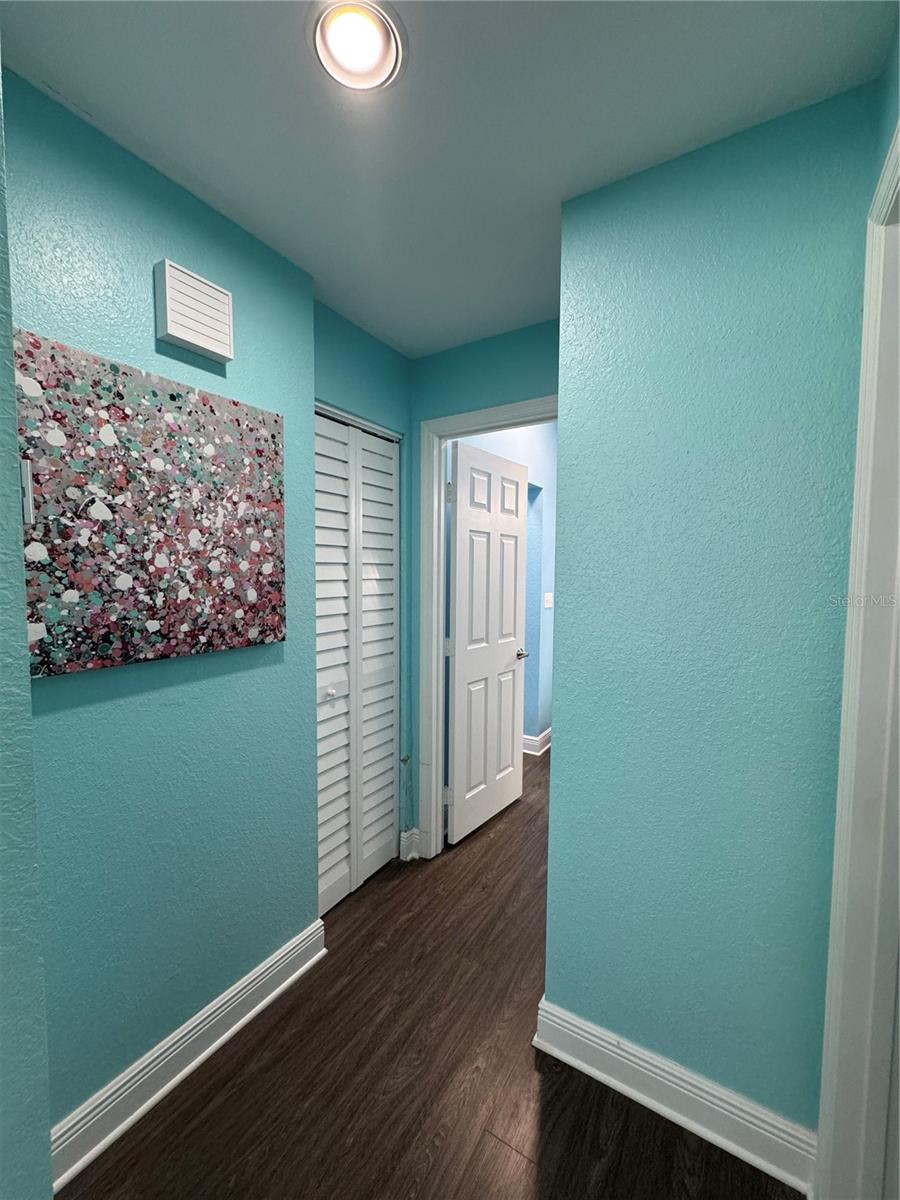 9288 Lake Chase Island Way Property Photo 16