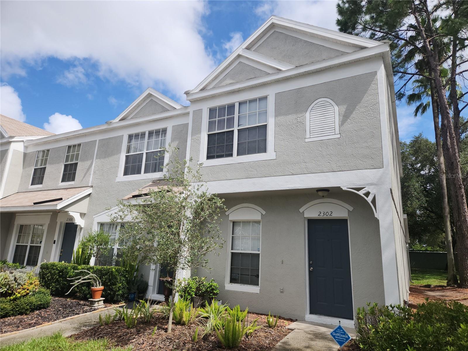 2302 LAKE WOODBERRY CIR Property Photo 1