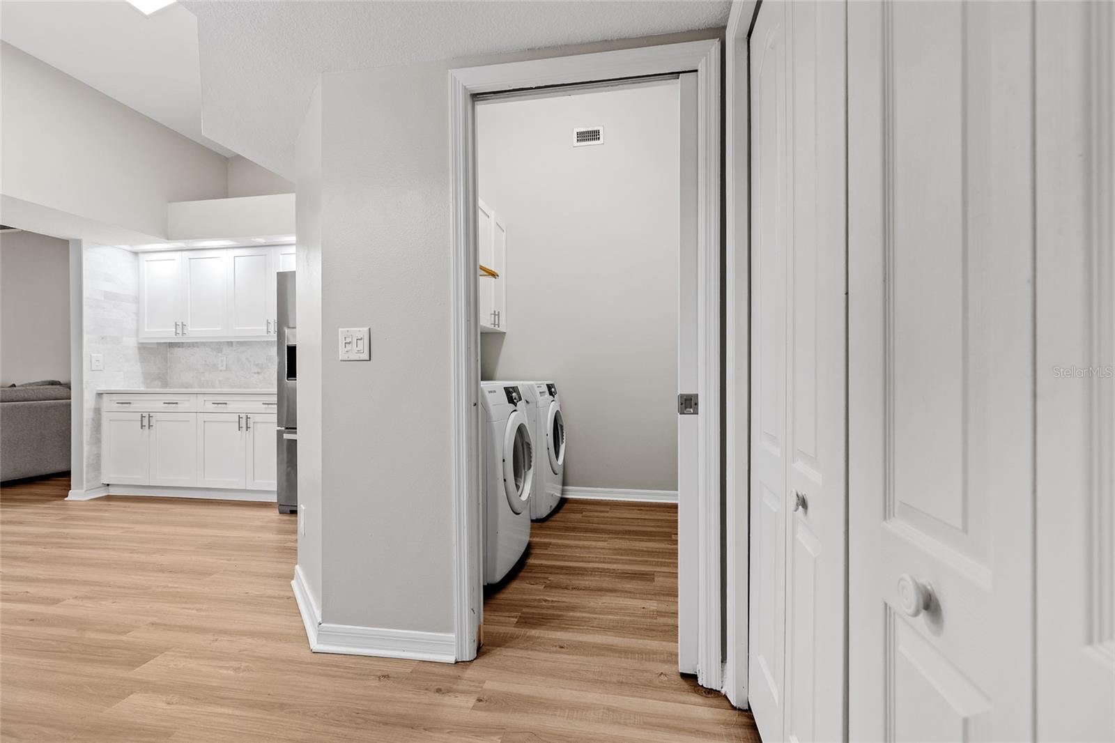 22861 Sterling Manor Loop Property Photo 16