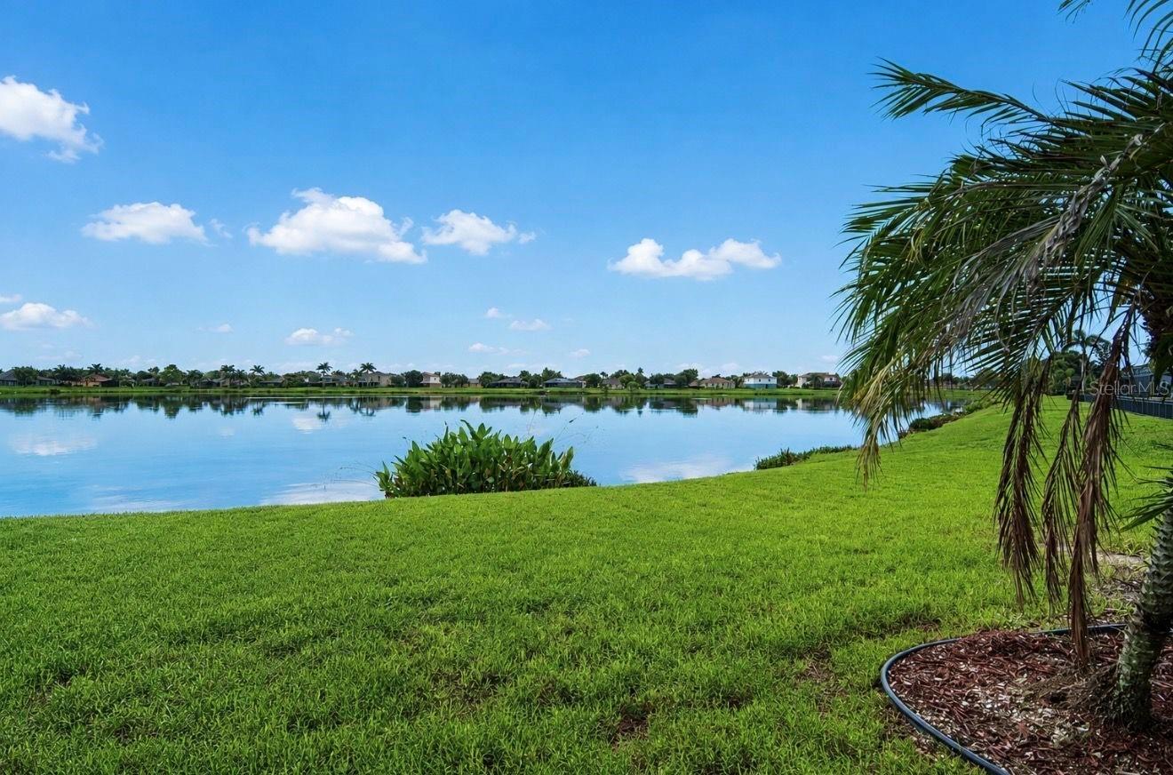 5335 Sandy Shell Dr Property Photo 2