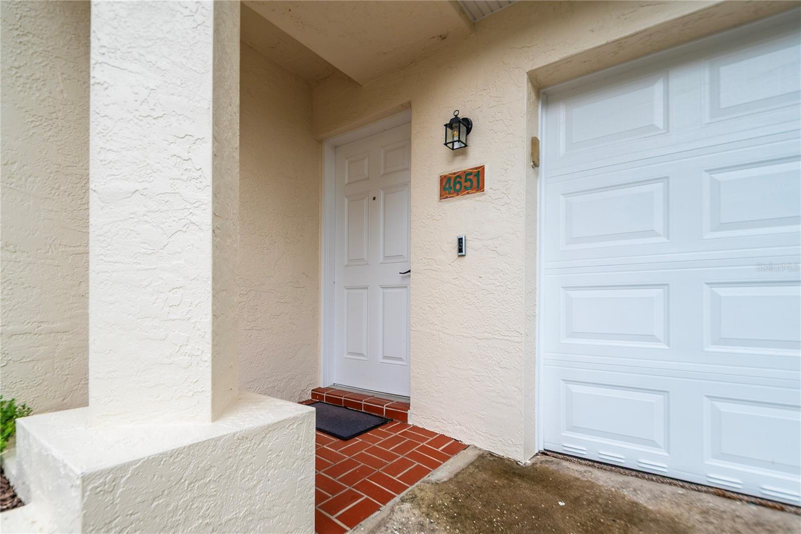 4651 Mirabella Ct Property Photo 2