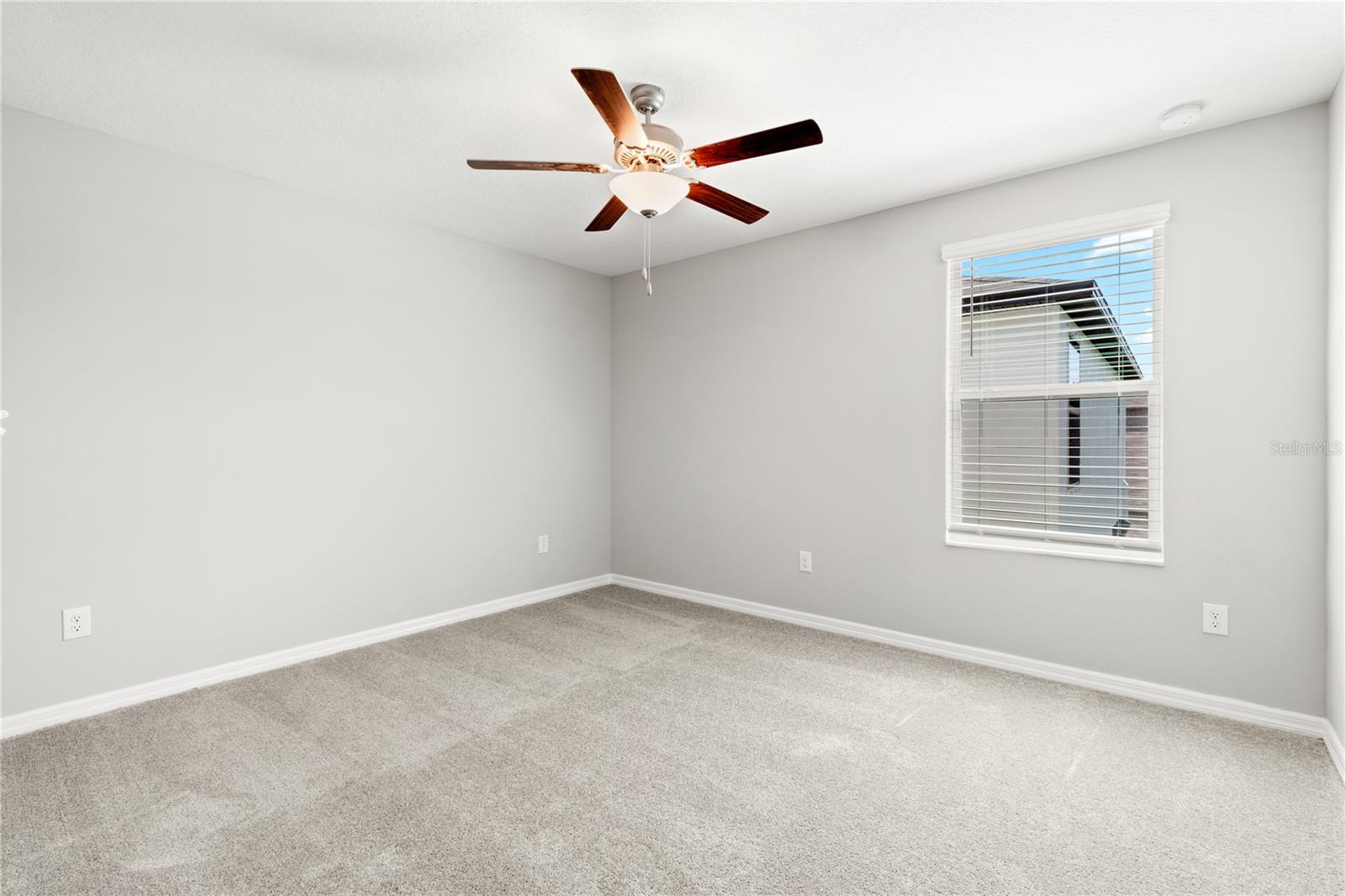 10217 Summer Kiss Ave Property Photo 12