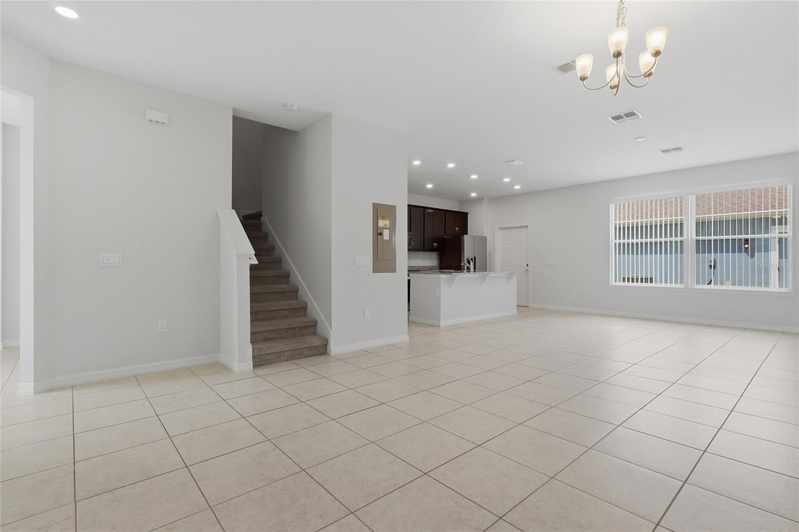 5106 Sea Mist Ln Property Photo 5