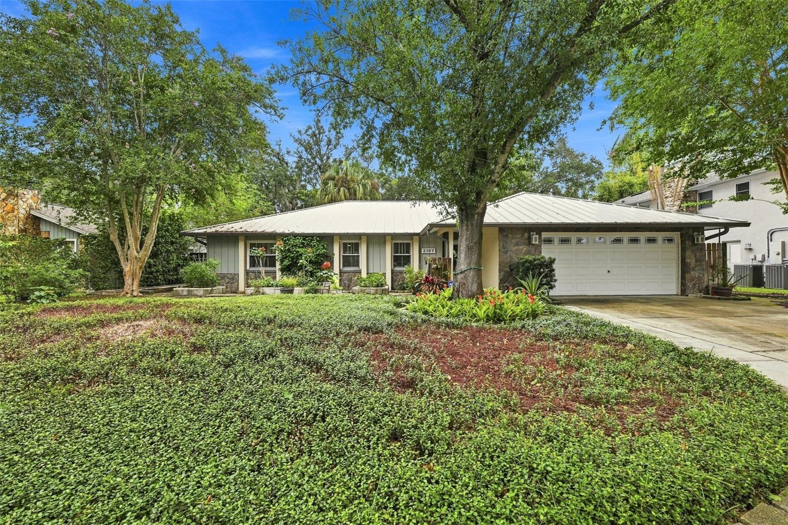 2107 W Fore Dr Property Photo 44