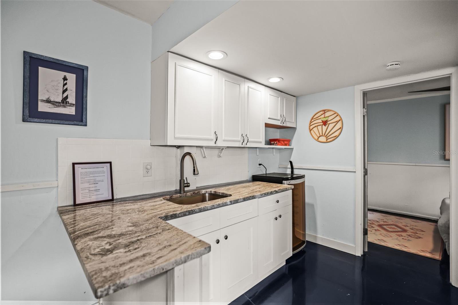14023 Palm St Property Photo 22
