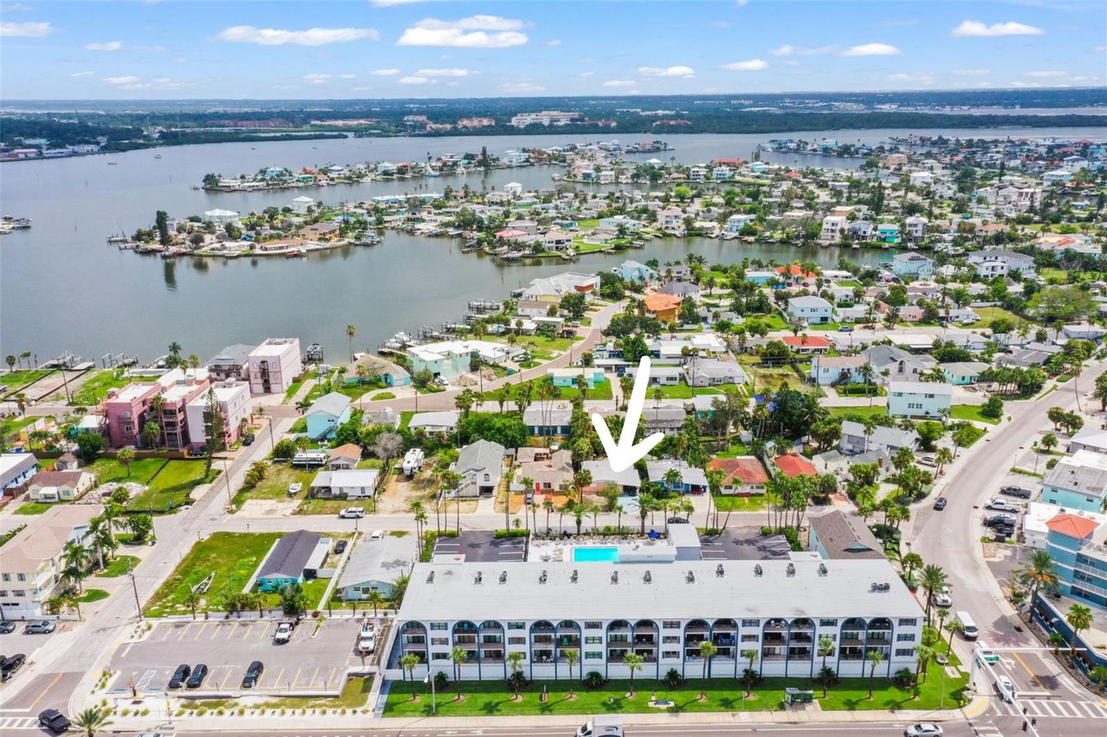 14023 Palm St Property Photo 33