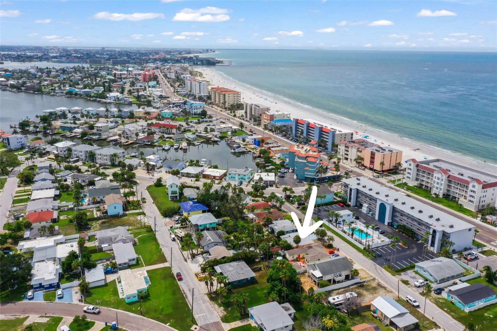 14023 Palm St Property Photo 34