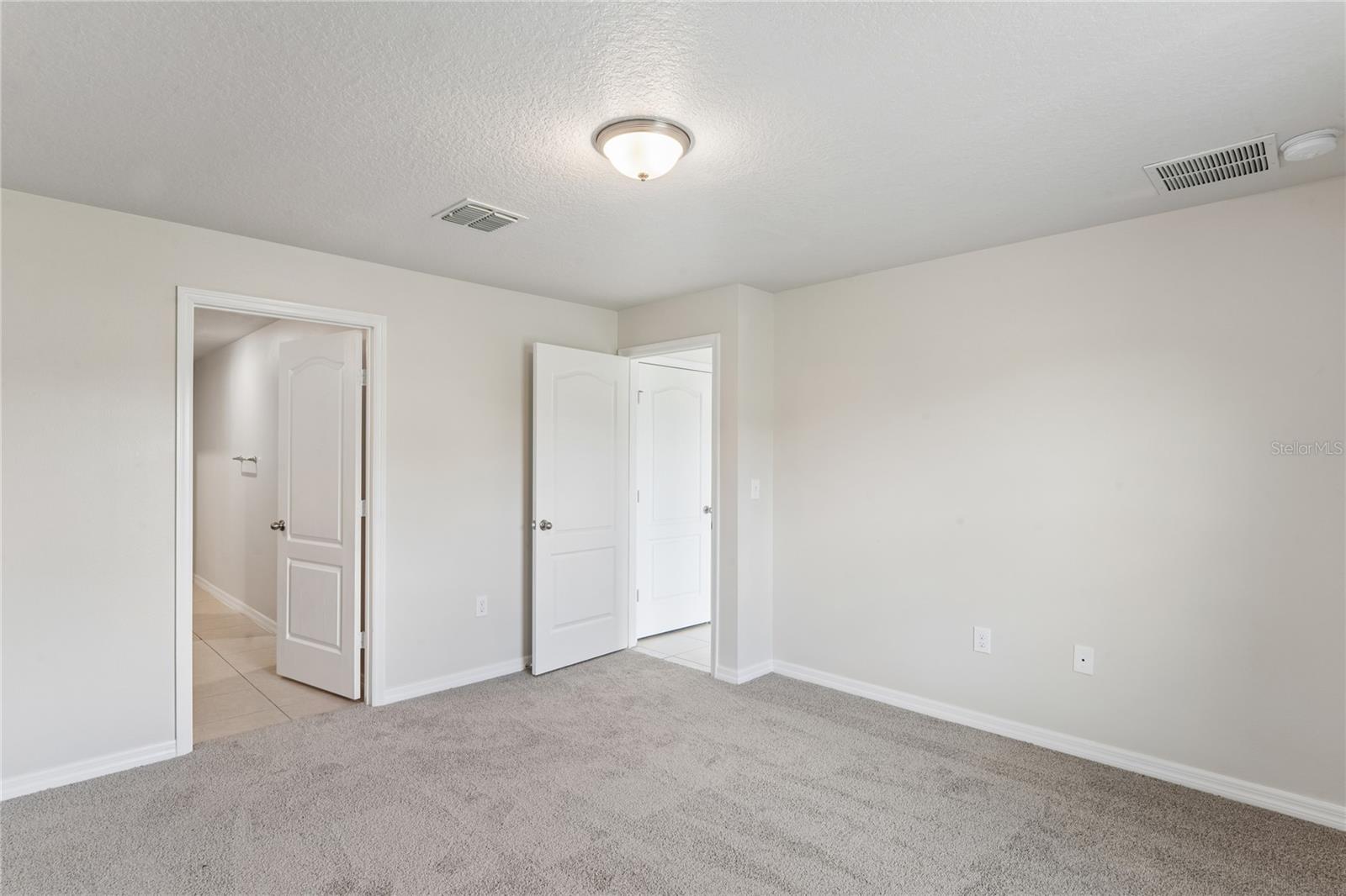 2427 Caspian Dr Property Photo 11