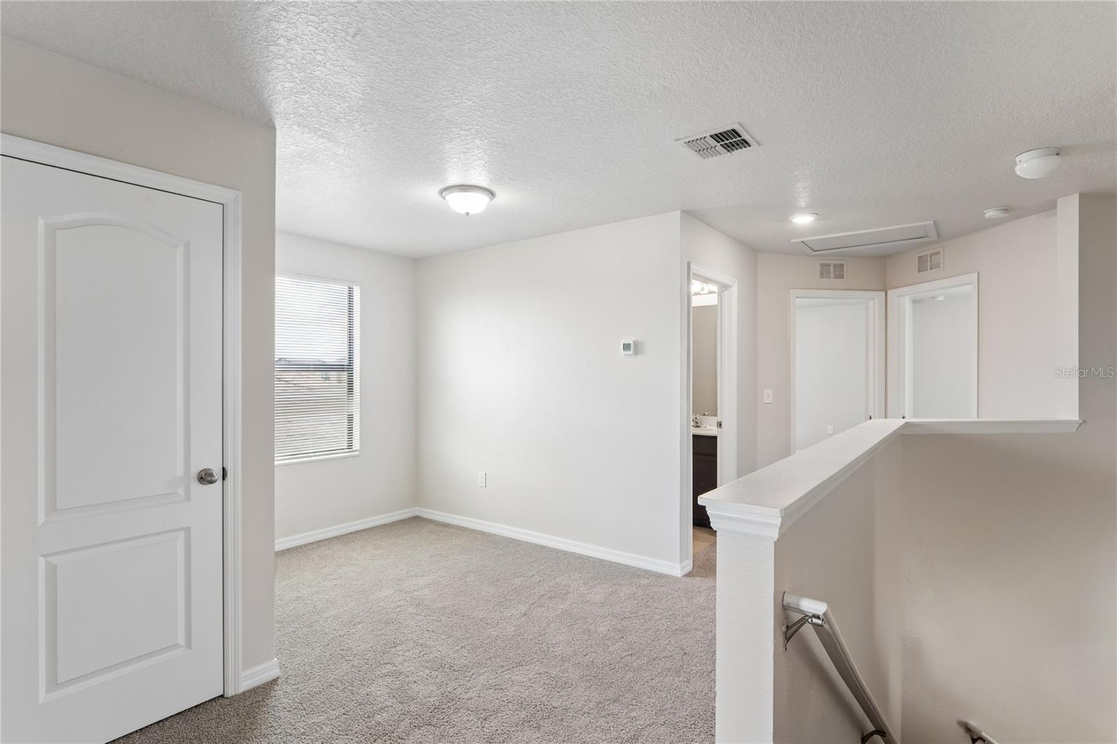 2427 Caspian Dr Property Photo 15