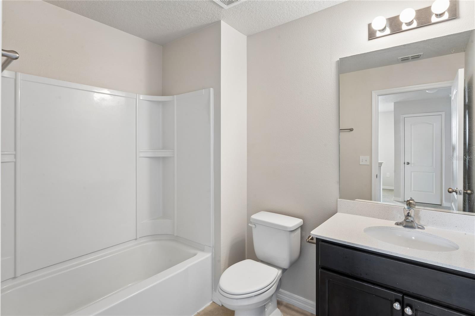 2427 Caspian Dr Property Photo 17