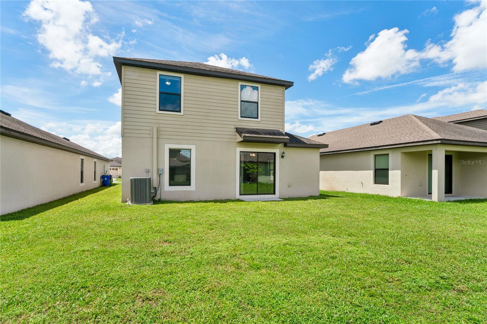2427 Caspian Dr Property Photo 23