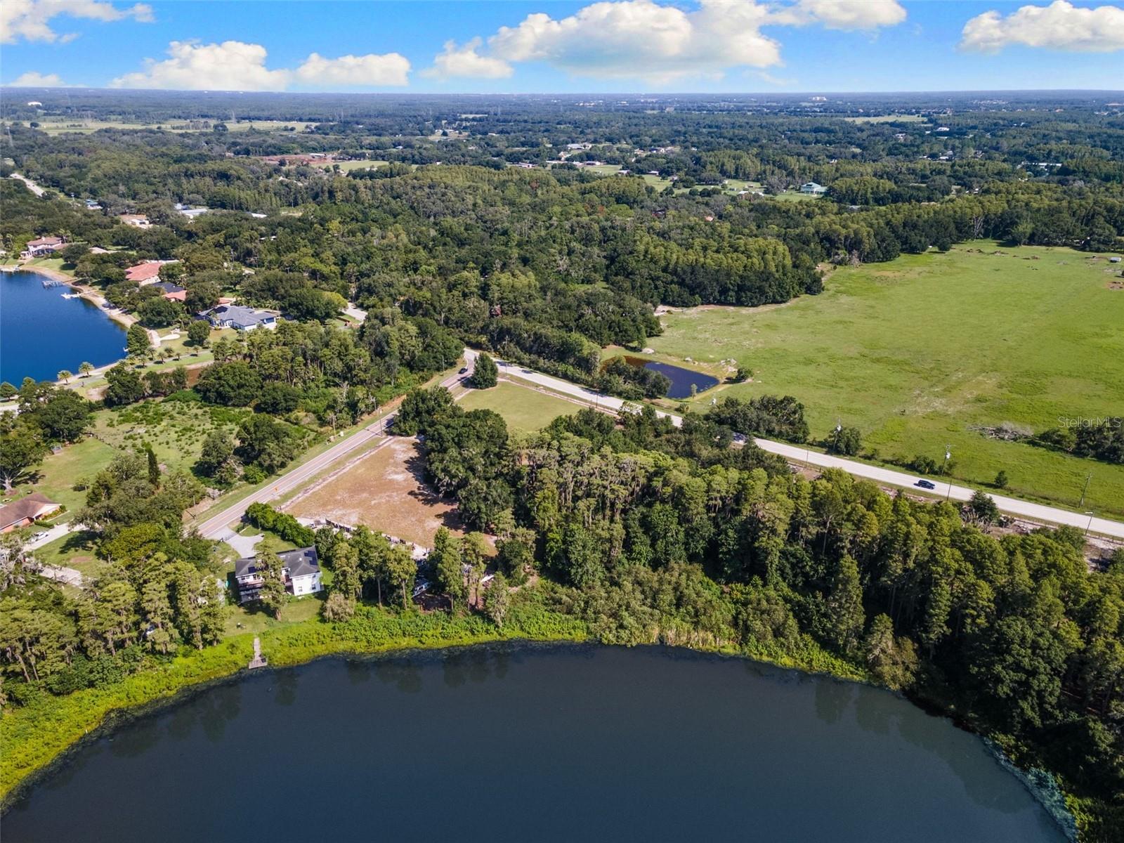 18117 Boy Scout Rd Property Photo 6