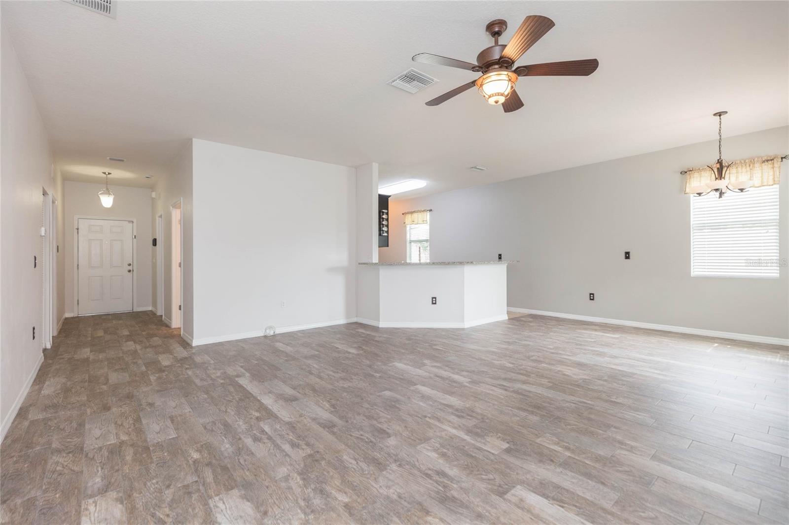 36108 Laguna Hills Cir Property Photo 4