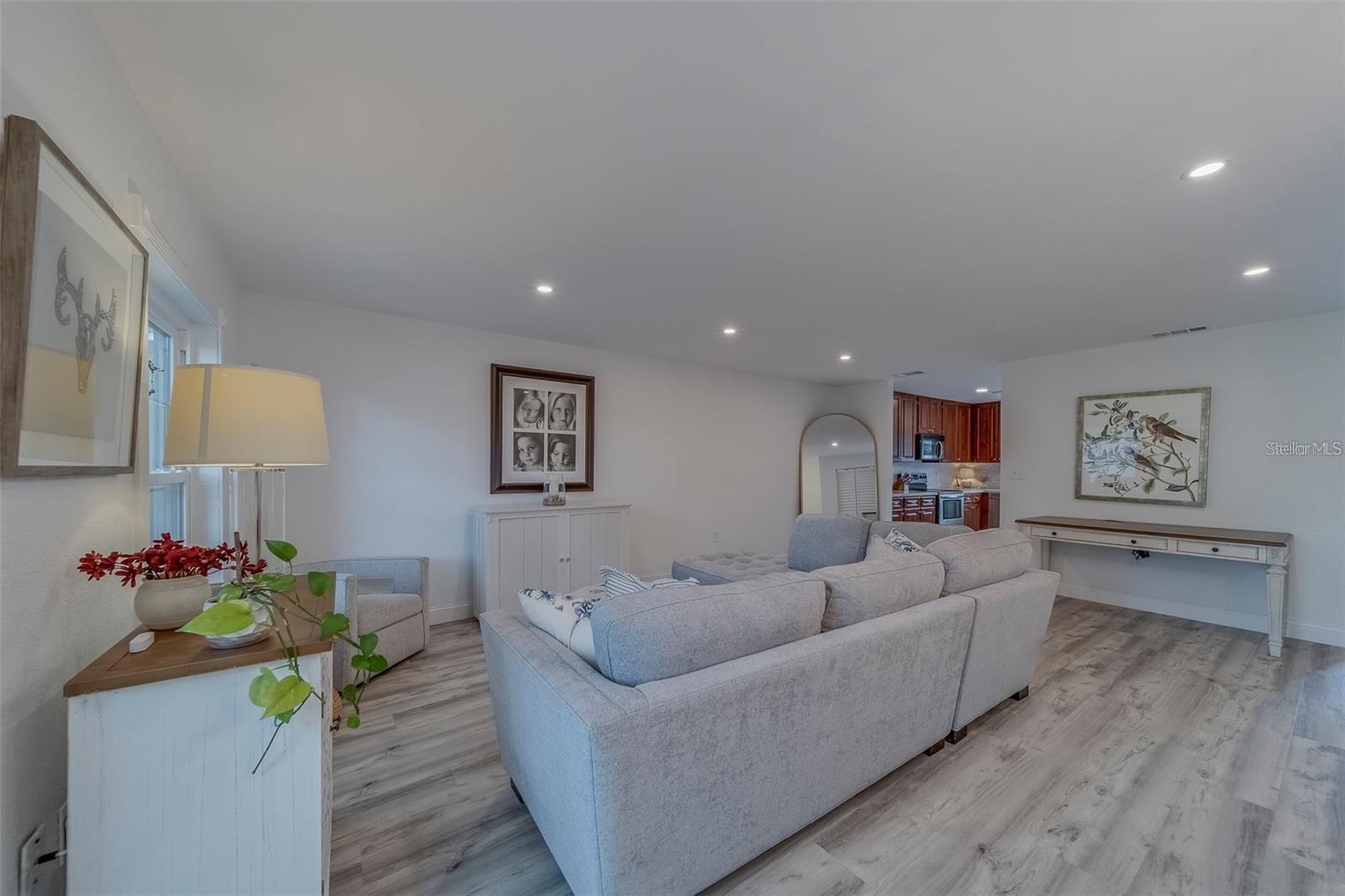 2700 Bayshore Blvd #588 Property Photo 10