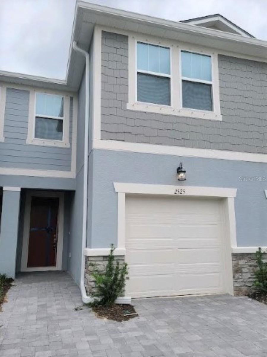 2525 Arbor Wind Dr Property Photo 1