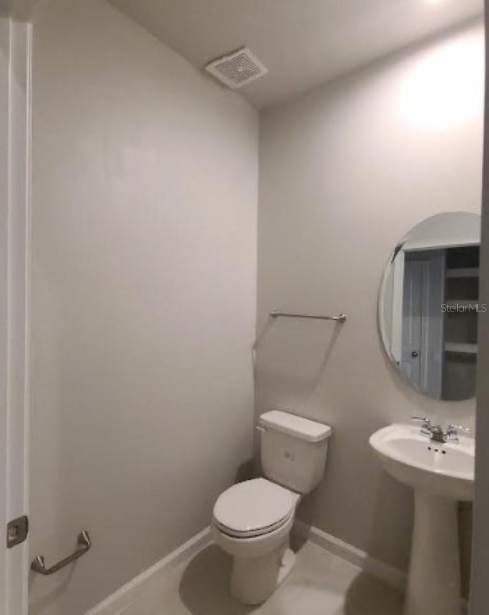 2525 Arbor Wind Dr Property Photo 8