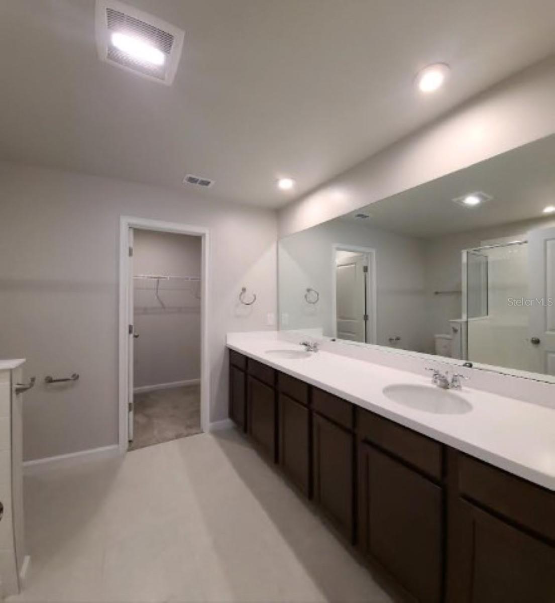 2525 Arbor Wind Dr Property Photo 19
