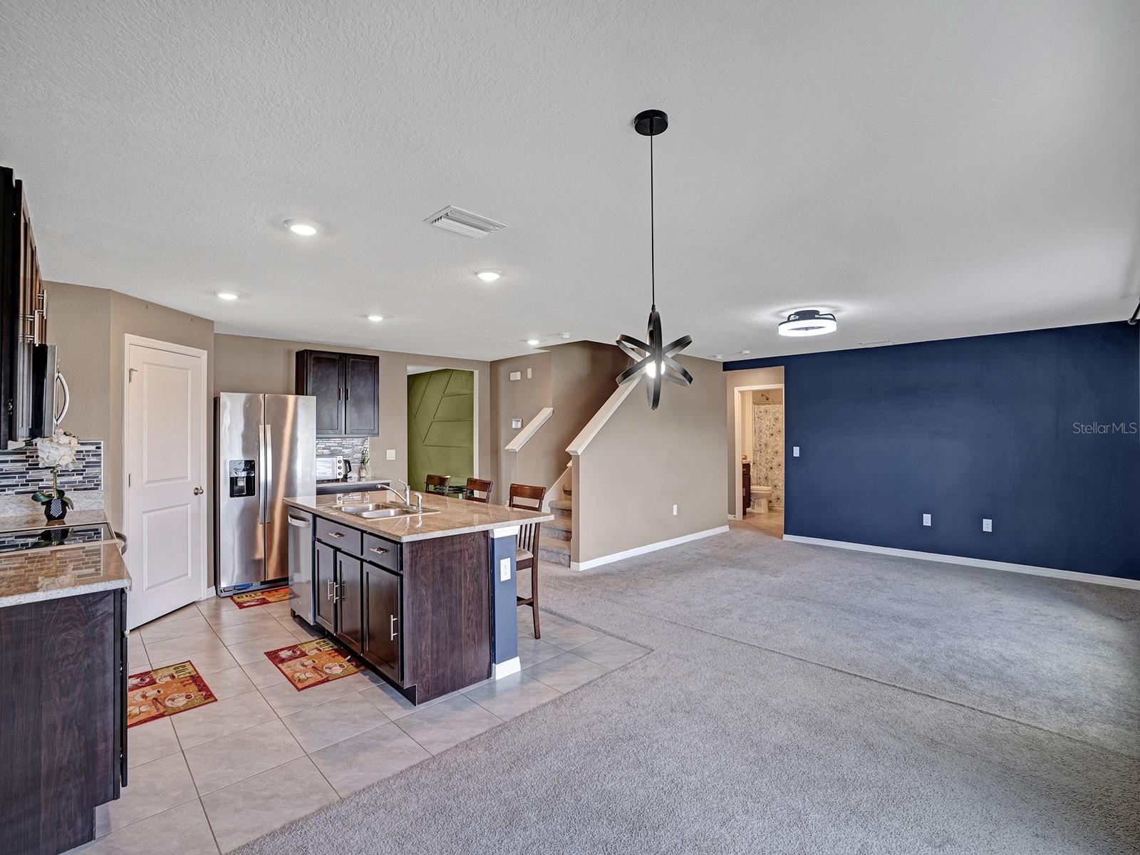 7850 Sail Clover Ln Property Photo 5