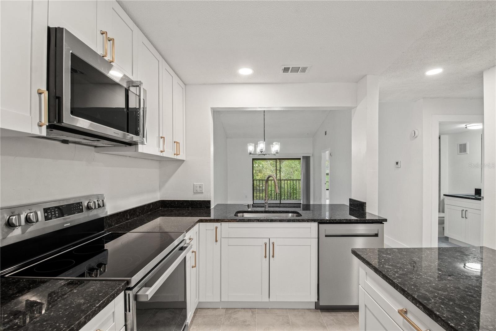 7828 Niagara Ave #322 Property Photo 10