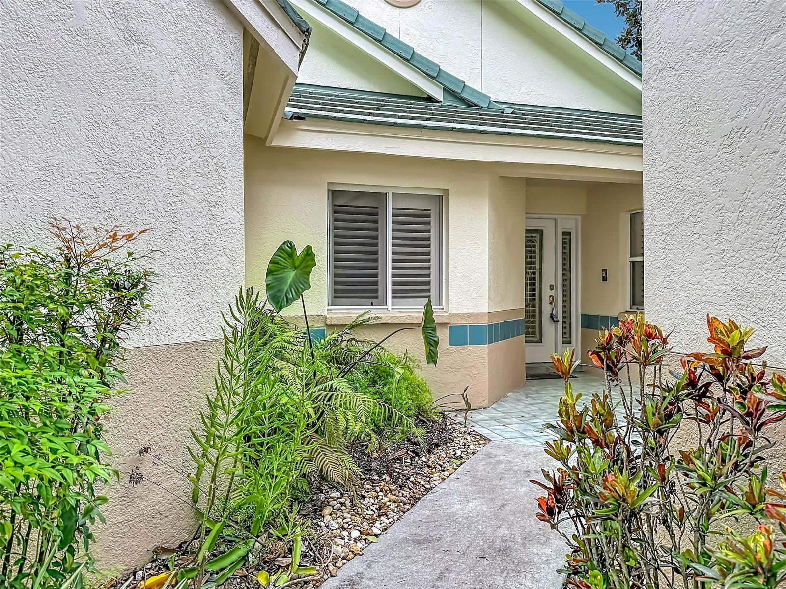15886 Sanctuary Dr Property Photo 4
