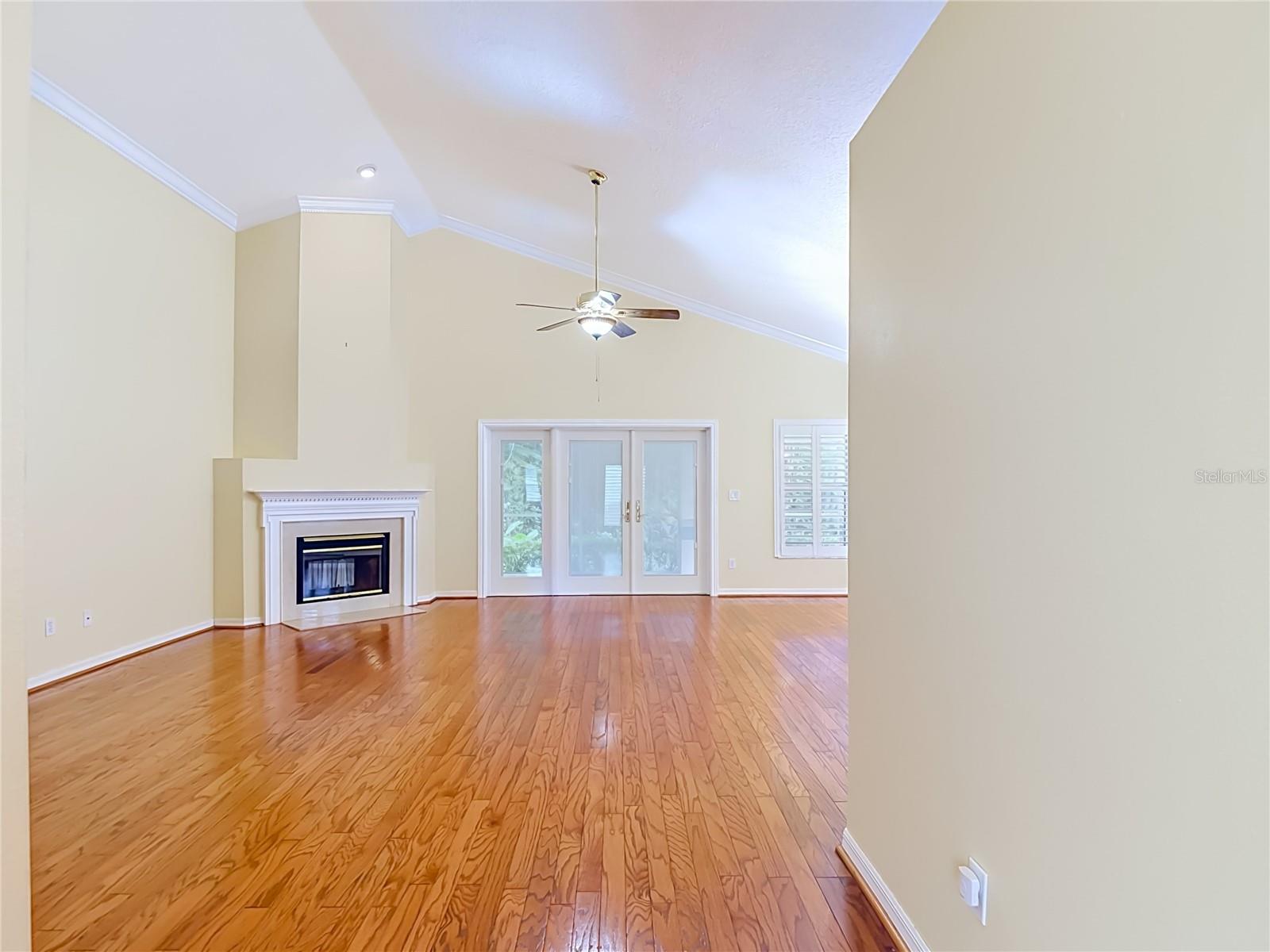 15886 Sanctuary Dr Property Photo 7