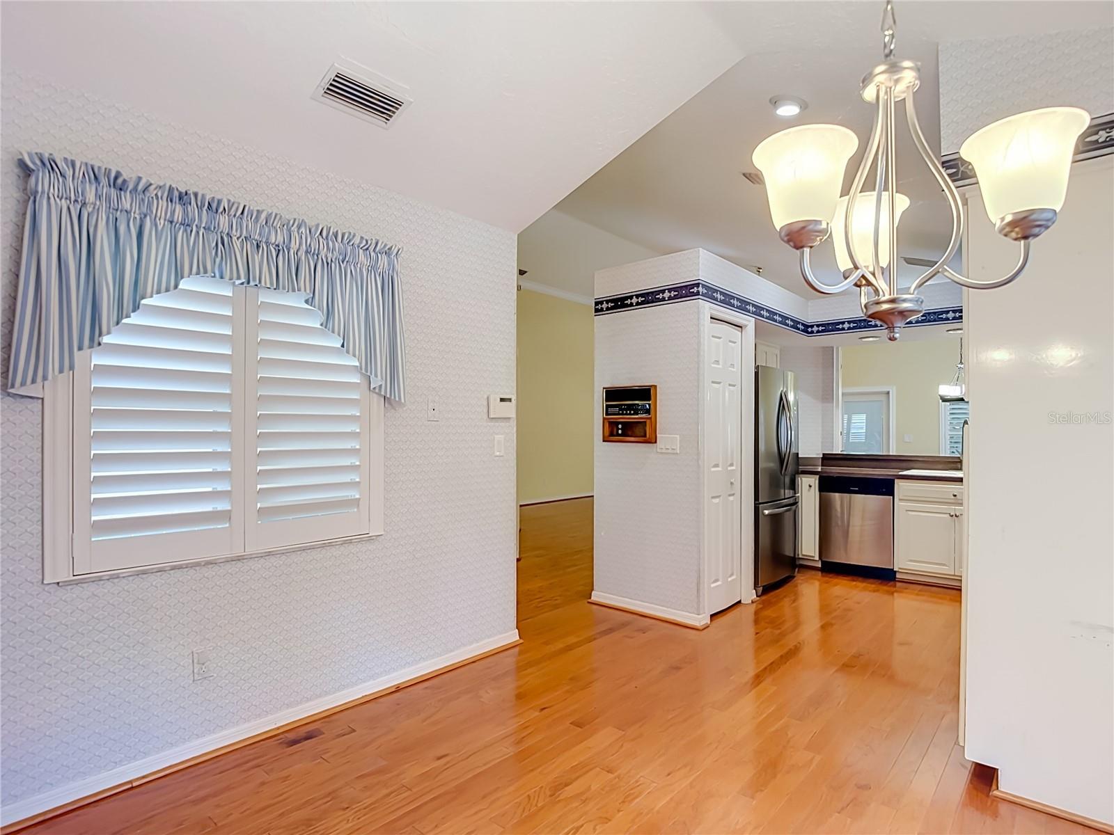 15886 Sanctuary Dr Property Photo 10
