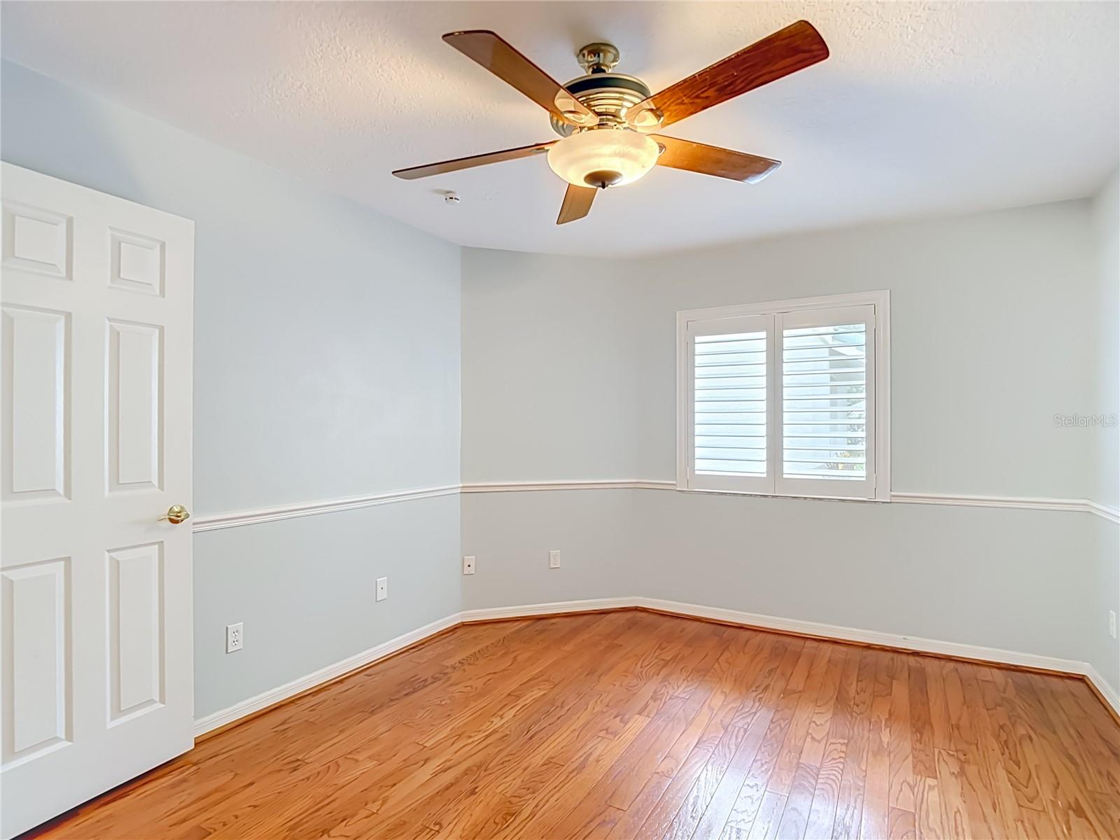 15886 Sanctuary Dr Property Photo 28
