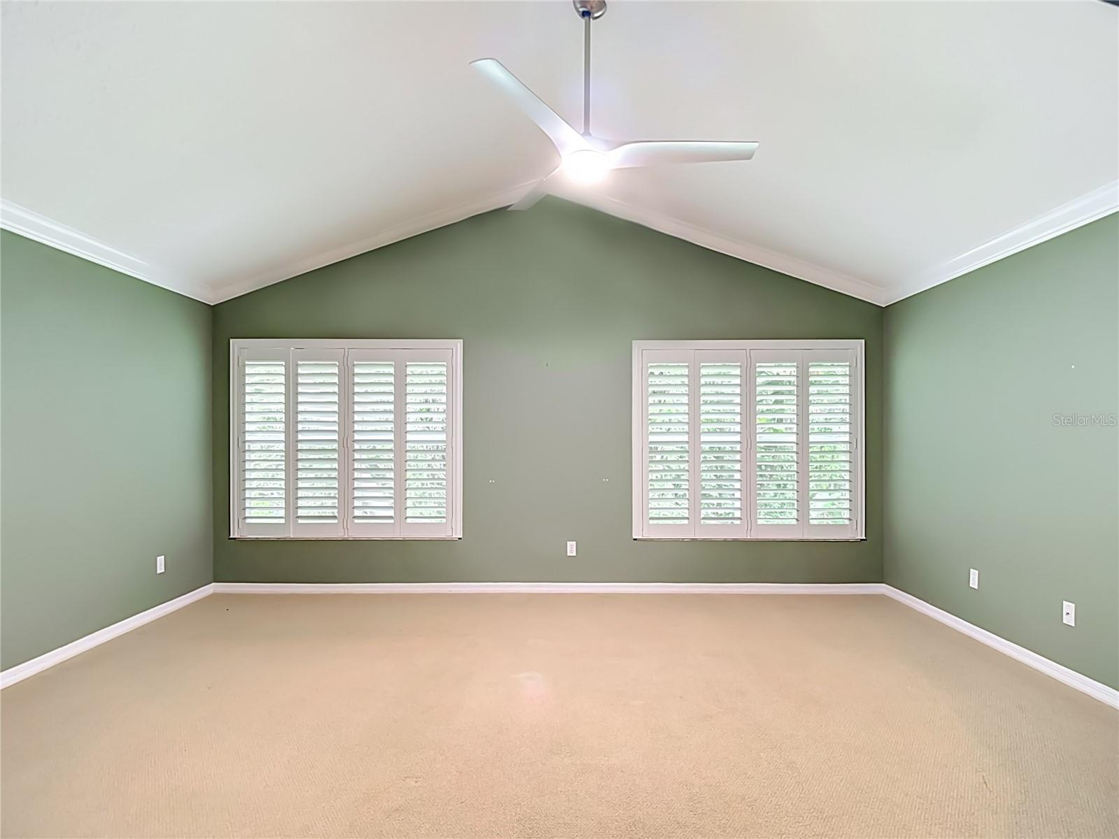 15886 Sanctuary Dr Property Photo 32