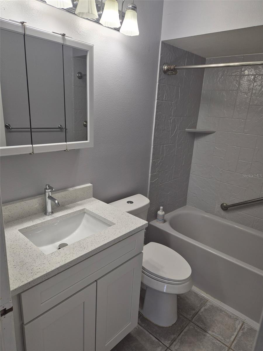 15217 W Pond Woods Dr Property Photo 31