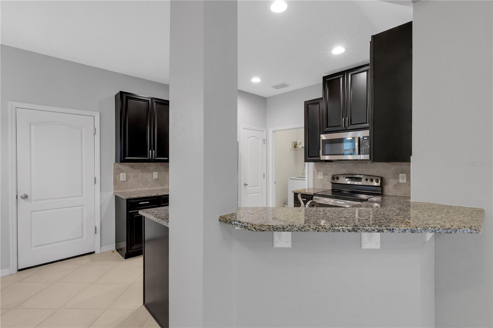 5166 Bay Isle Cir Property Photo 16