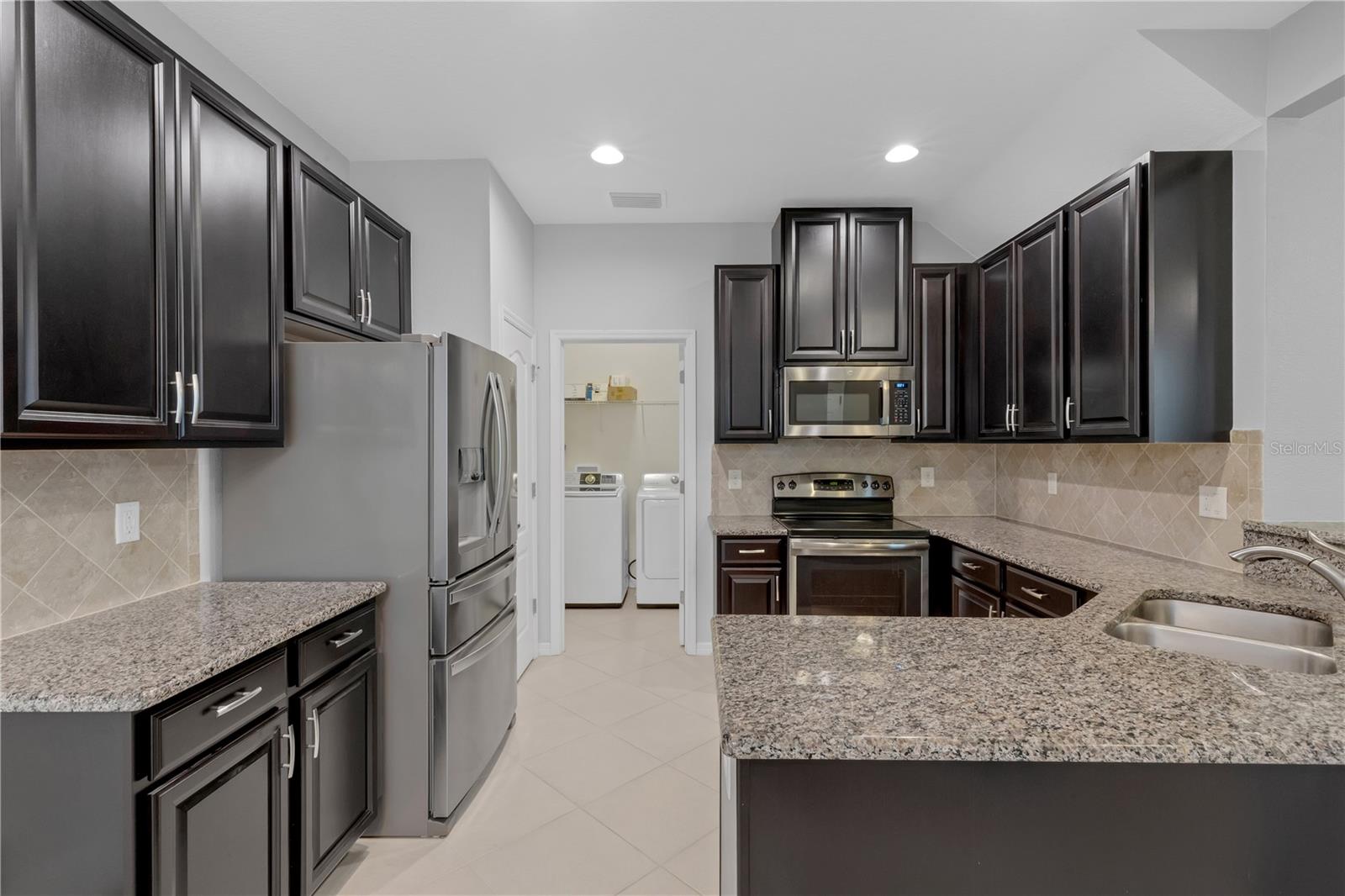5166 Bay Isle Cir Property Photo 18