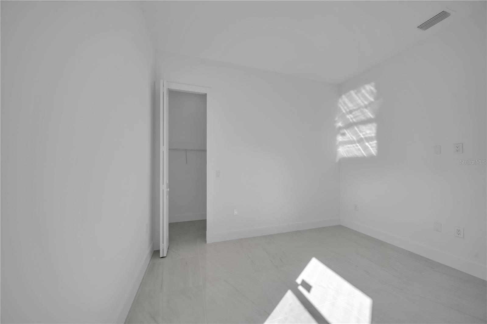 4703 Sara Ave N Property Photo 17
