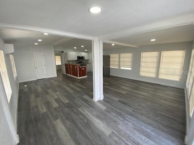 4851 W Gandy Blvd #b10l30 Property Photo 2