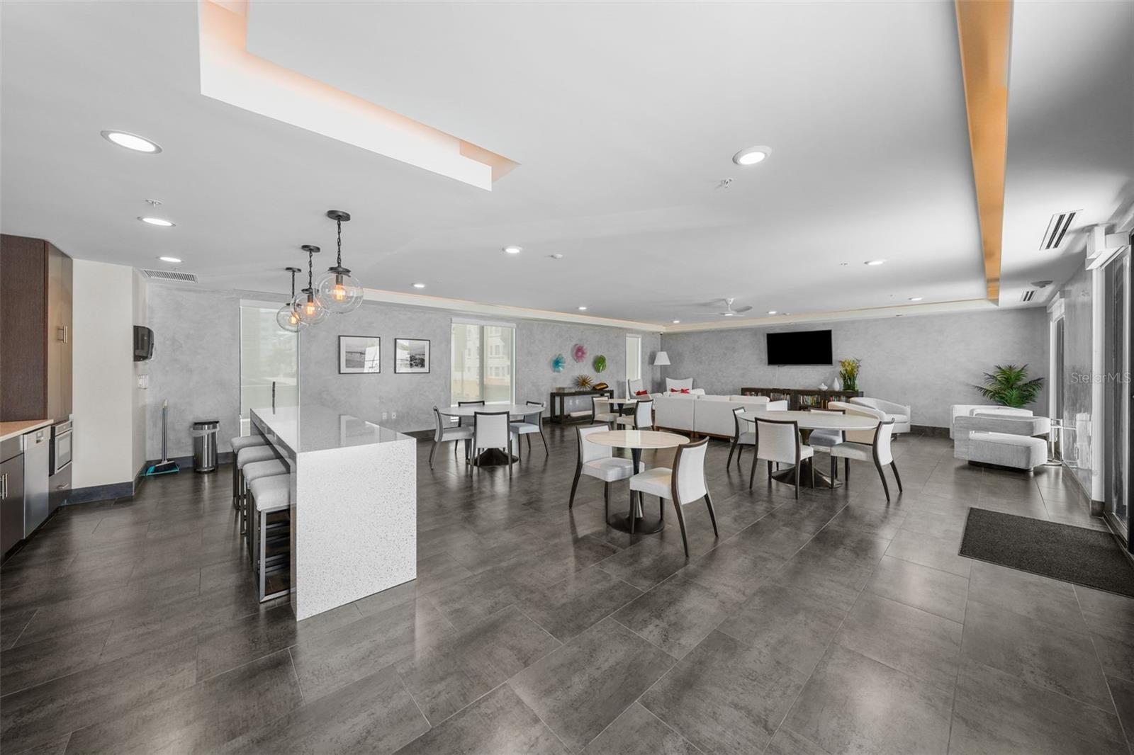 199 Dali Blvd #807 Property Photo 52