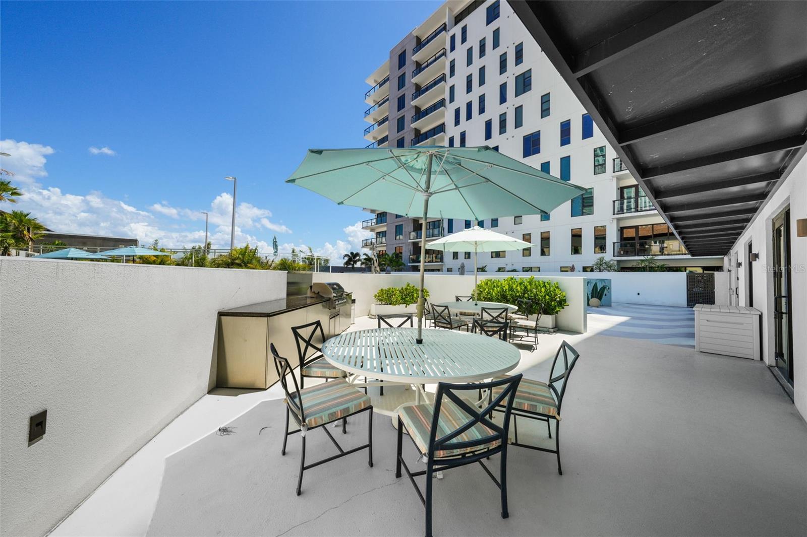 199 Dali Blvd #807 Property Photo 58