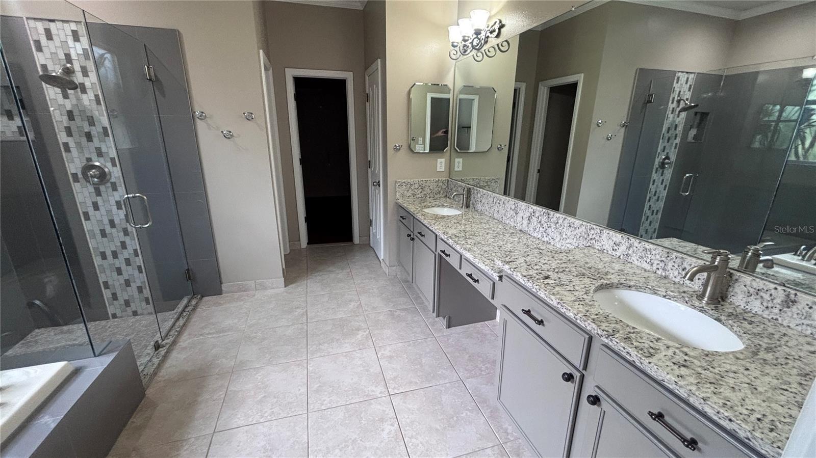 4613 River Overlook Dr Property Photo 11