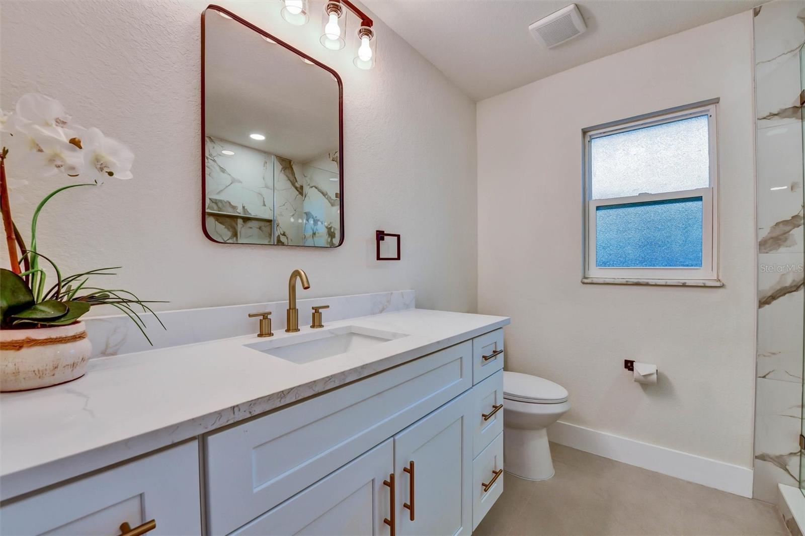 207 Dunbridge Dr Property Photo 23