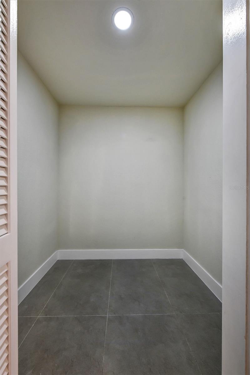 207 Dunbridge Dr Property Photo 32