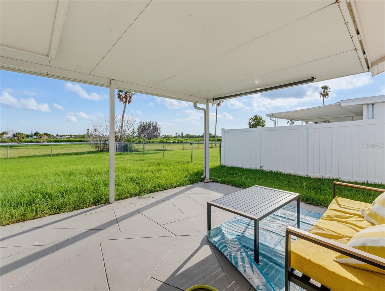 4044 Headsail Dr Property Photo 10
