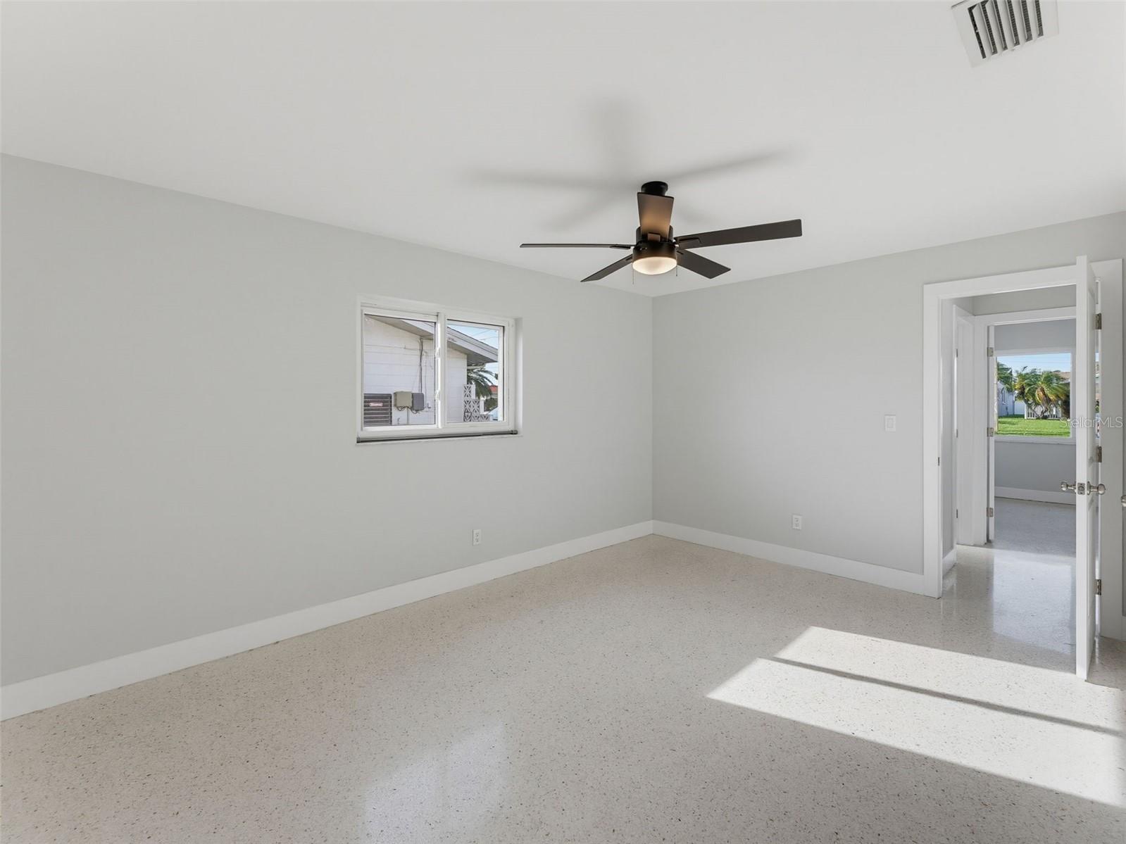 4044 Headsail Dr Property Photo 19