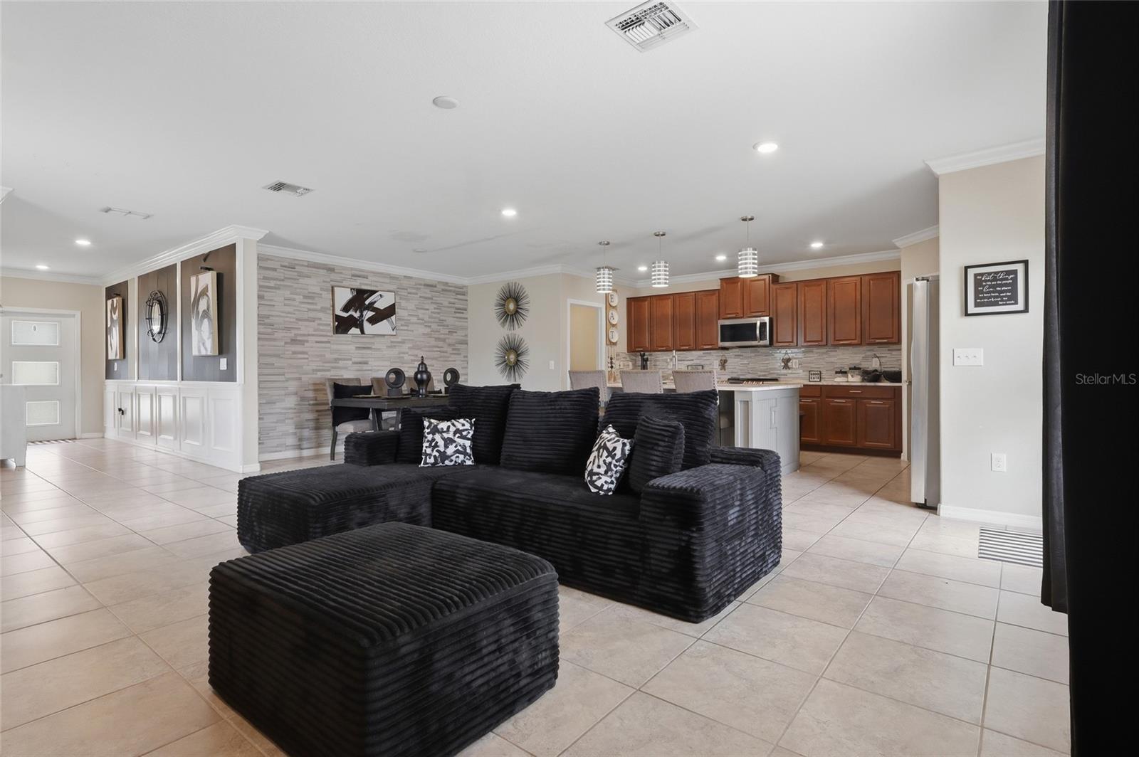 14801 Boulder Pass Pl Property Photo 4