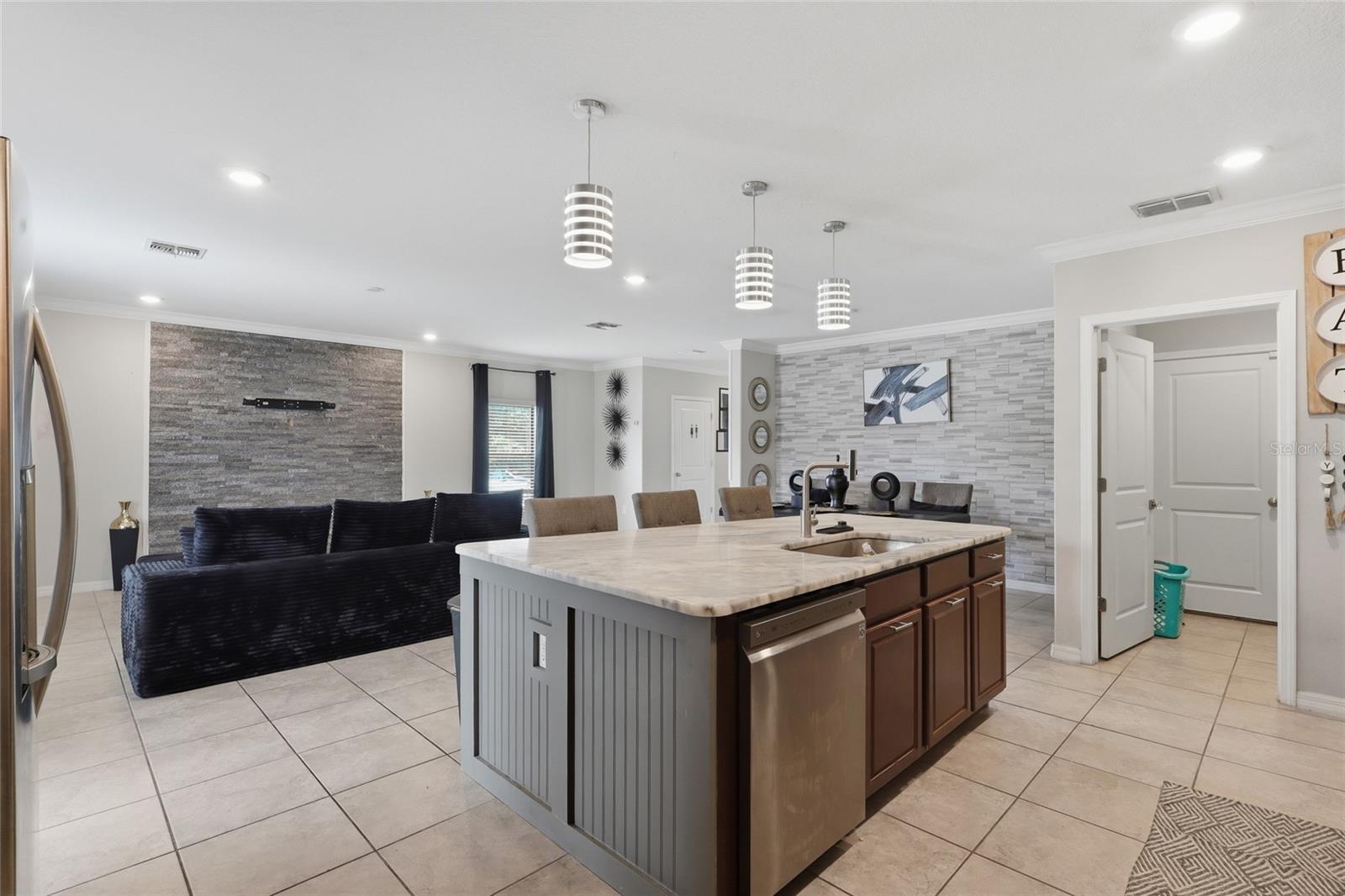 14801 Boulder Pass Pl Property Photo 5