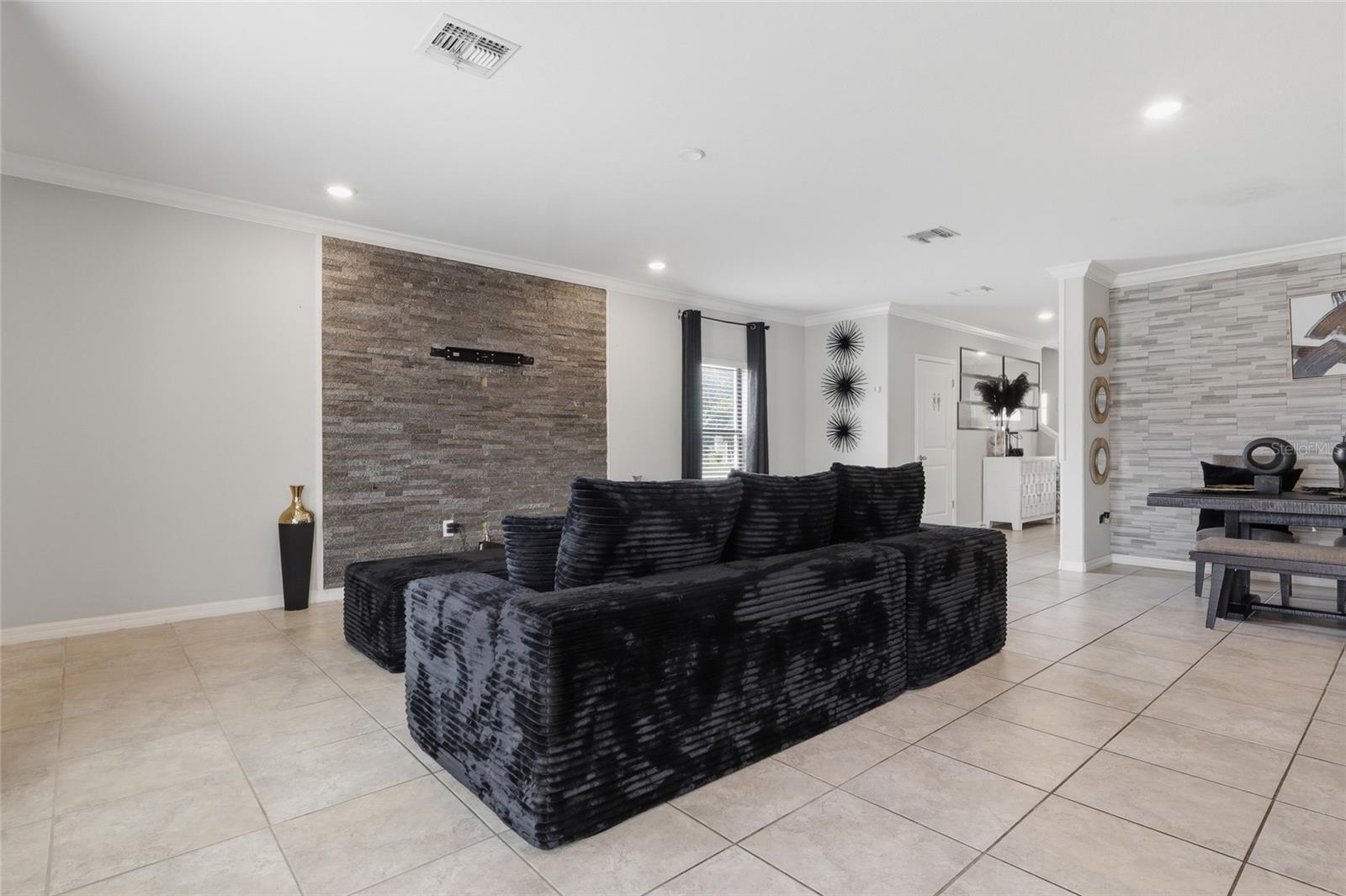 14801 Boulder Pass Pl Property Photo 6