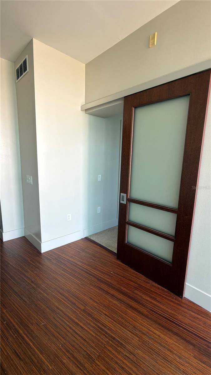 912 Channelside Dr #2505 Property Photo 2