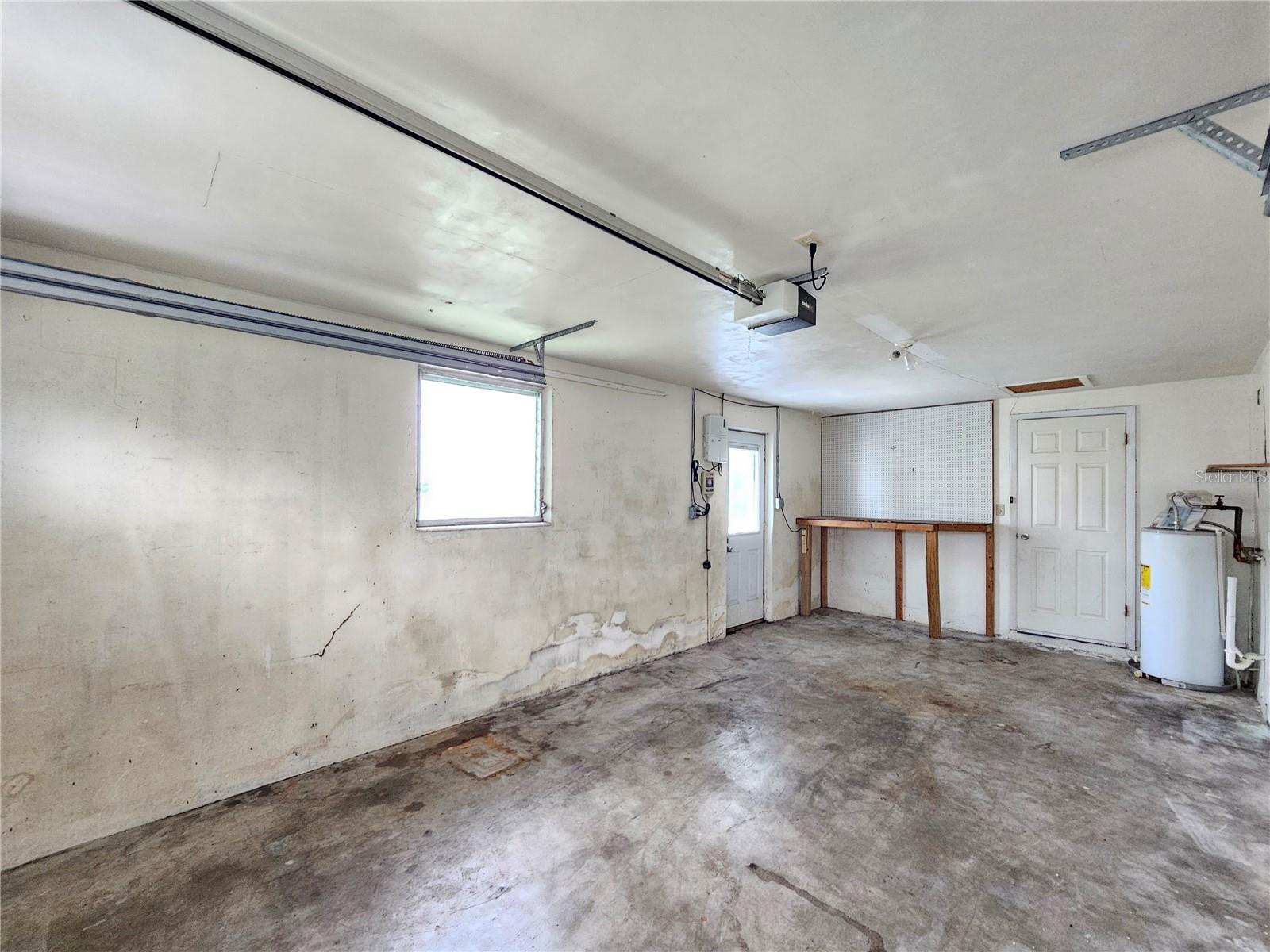 1702 Aqua Ln Property Photo 20
